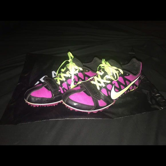 NIKE track & field Shoes w/ Tote - Picture 2 of 5